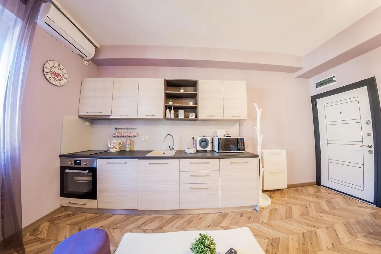 Sofia Violet Life Apartment