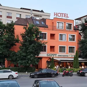 Geppy Hotel